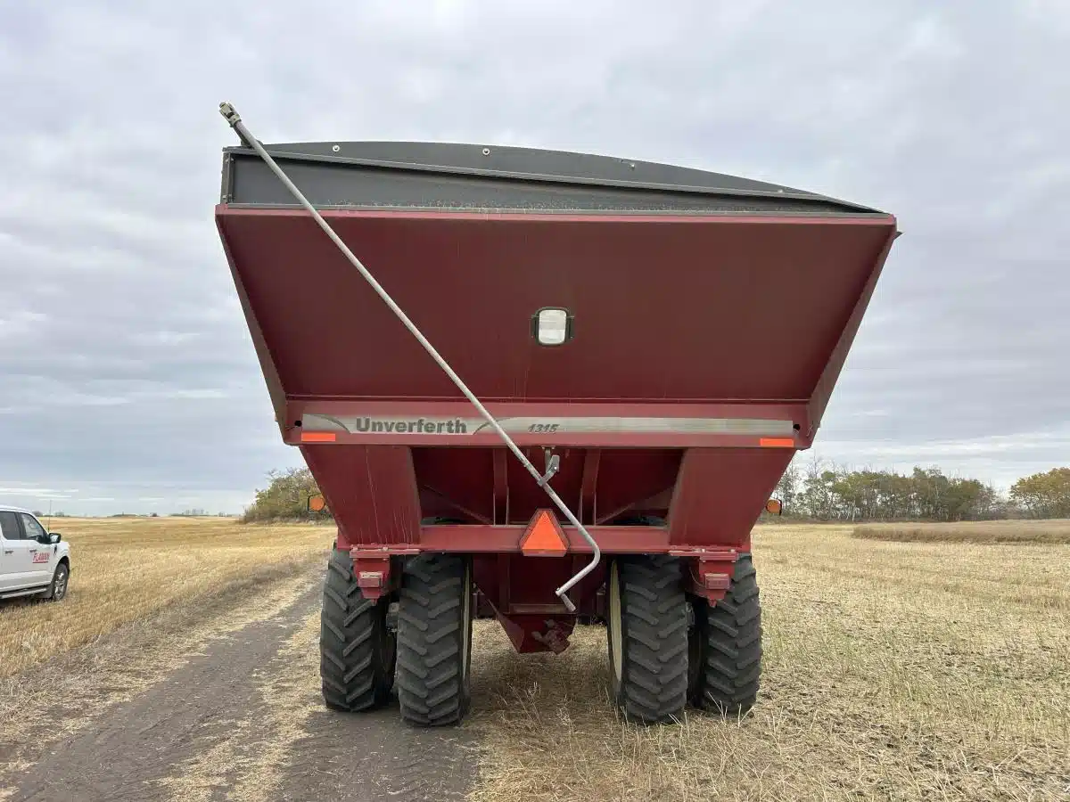 Gallery image 2 for Used 2012 Unverferth 1315 Grain Cart