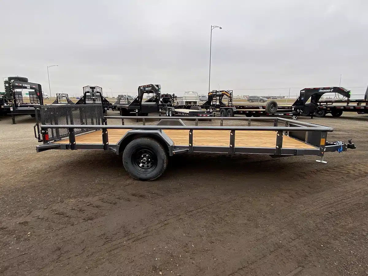 Gallery image 2 for 2026 Diamond C PSA135 Trailer