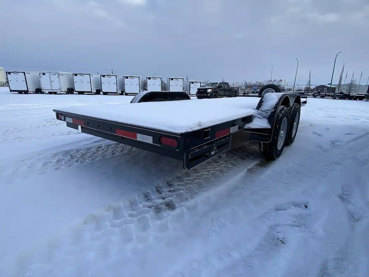 Gallery image 2 for New 2026 Oasis 18 FT Trailer