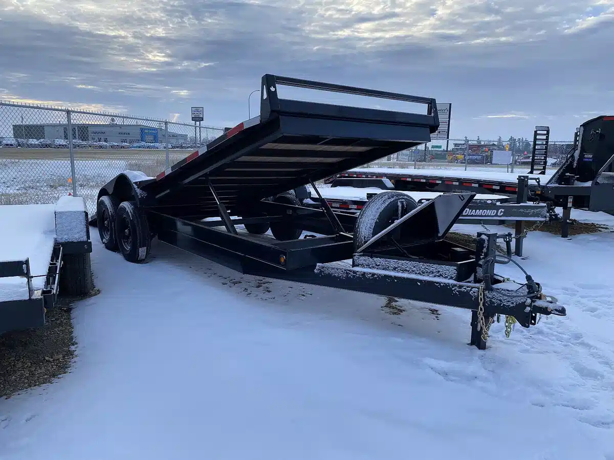 New 2026 Oasis 20' TLT Trailer