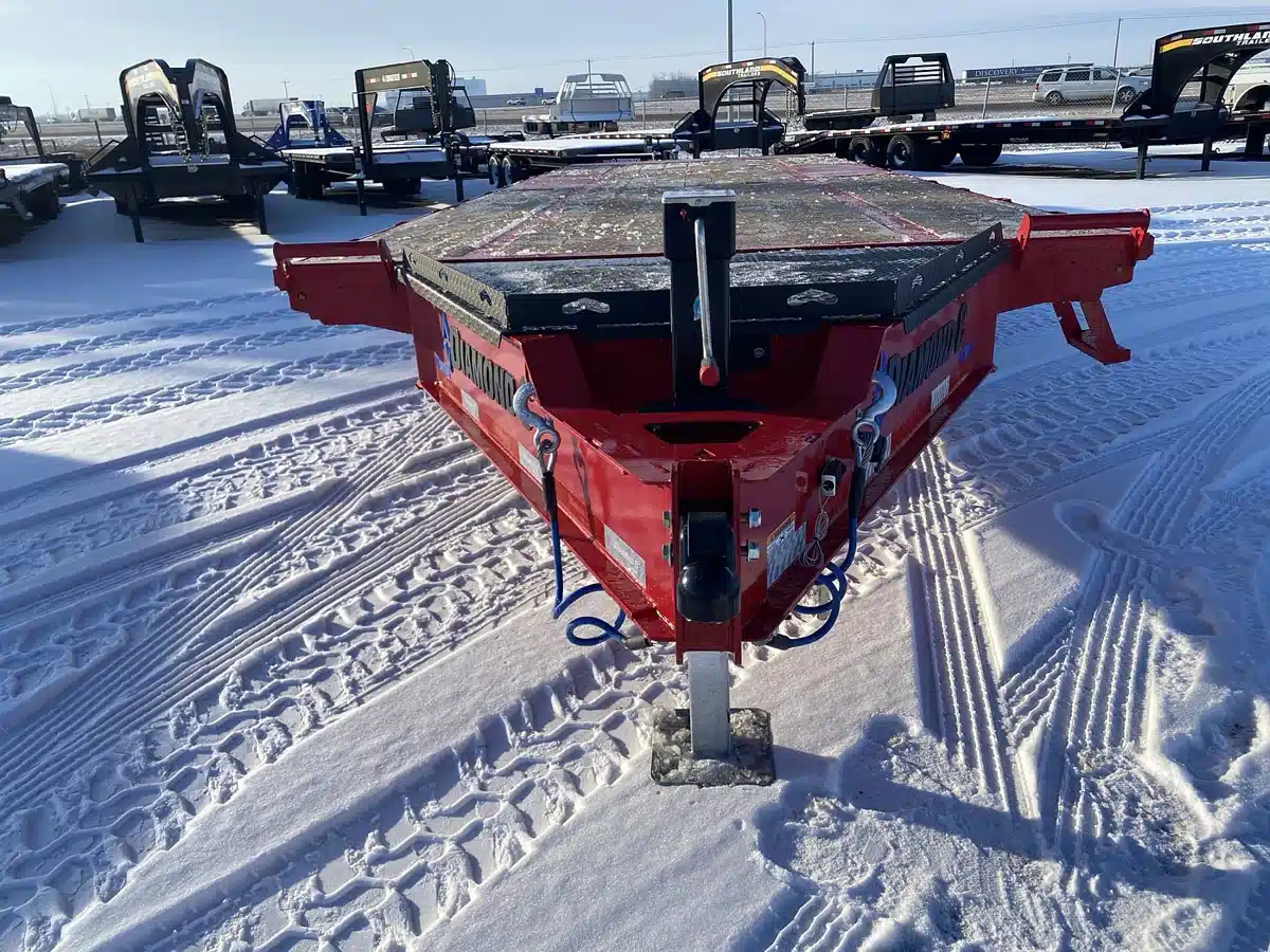 Gallery image 2 for New 2025 Diamond C DET207 Trailer