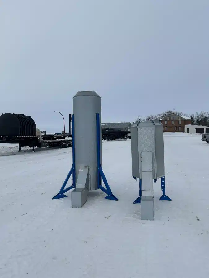 Gallery image 1 for 2026 Unspecified Retro Rocket Aerator