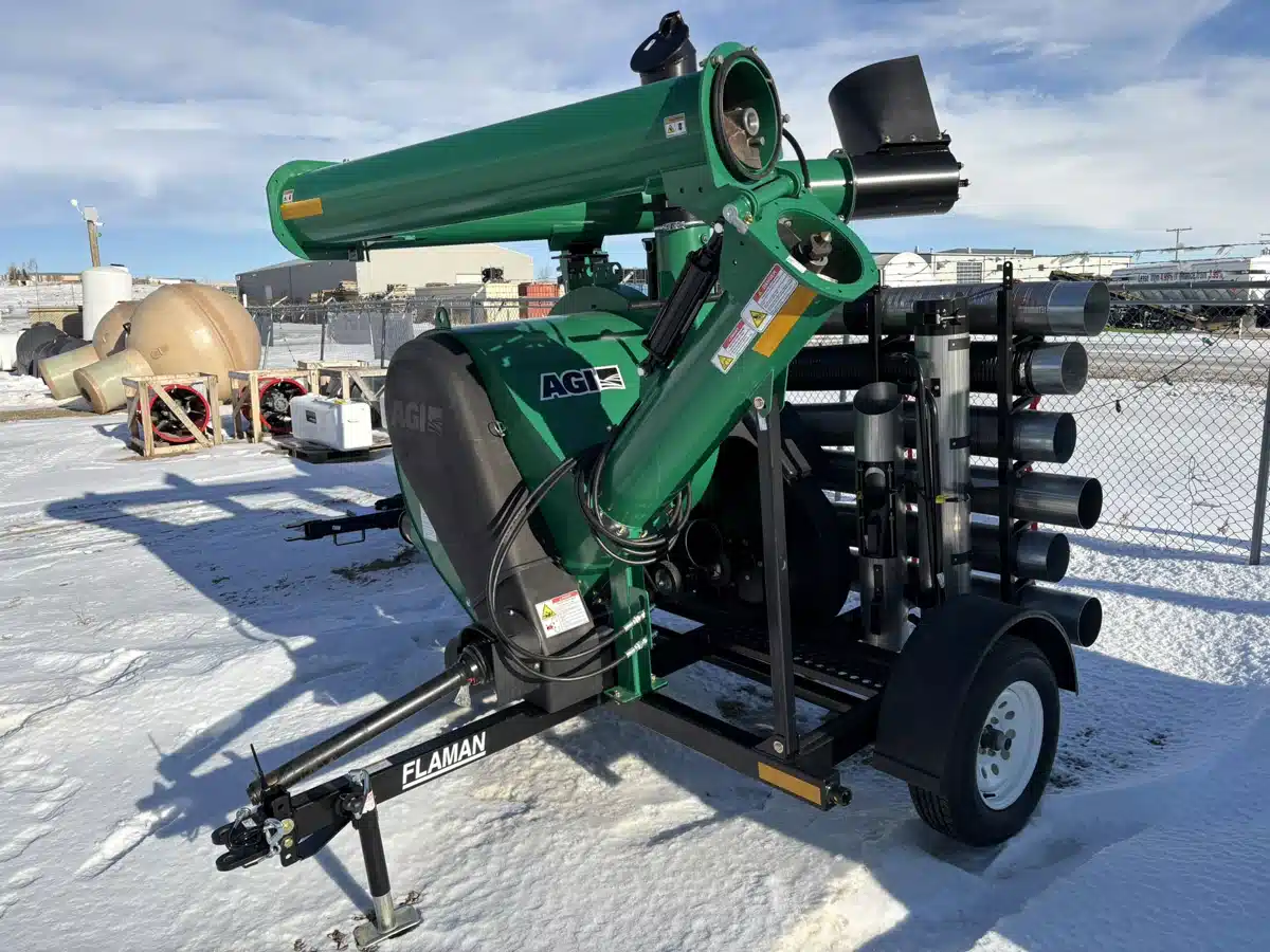 Gallery image 1 for 2025 AGI VRX Grain Vac