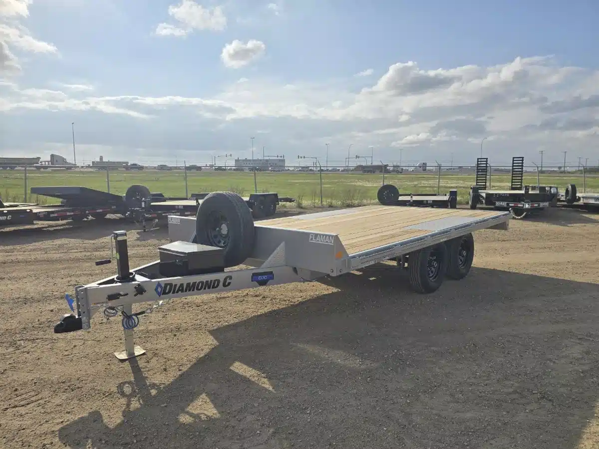 Gallery image 1 for 2026 Diamond C GDD Trailer - Flat Deck