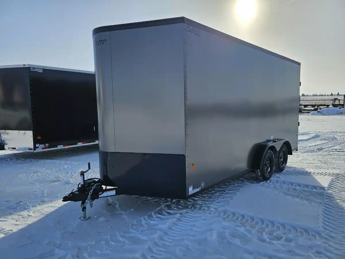 2026 Royal Cargo LCH Trailer - Enclosed