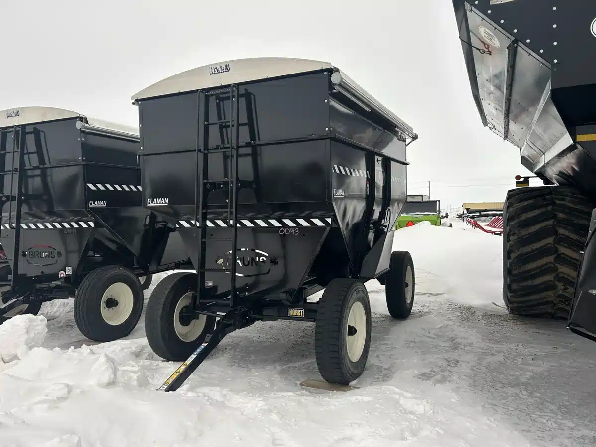 Gallery image 1 for 2025 Bruns Manufacturing 400 Grain Cart