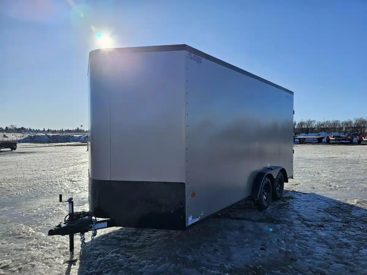 2026 Royal Cargo LCH Trailer - Enclosed