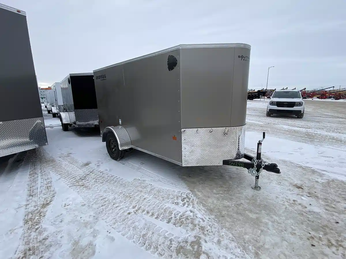 Photo de la Galerie 1 pour 2026 Royal Cargo LCHS29-512V64 Remorque fermée