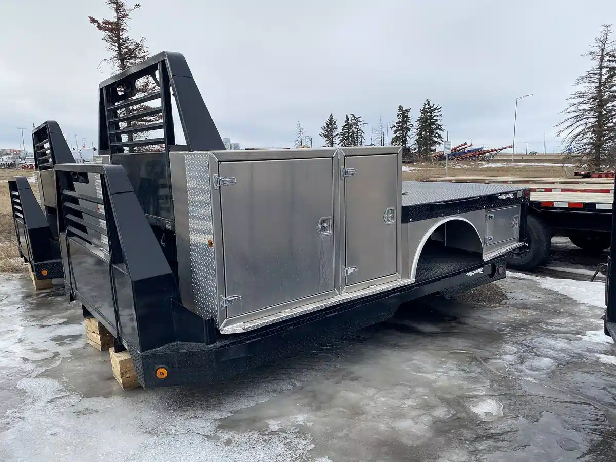 Hillsboro STX5-96-136-34-84-40 F/G Trailer