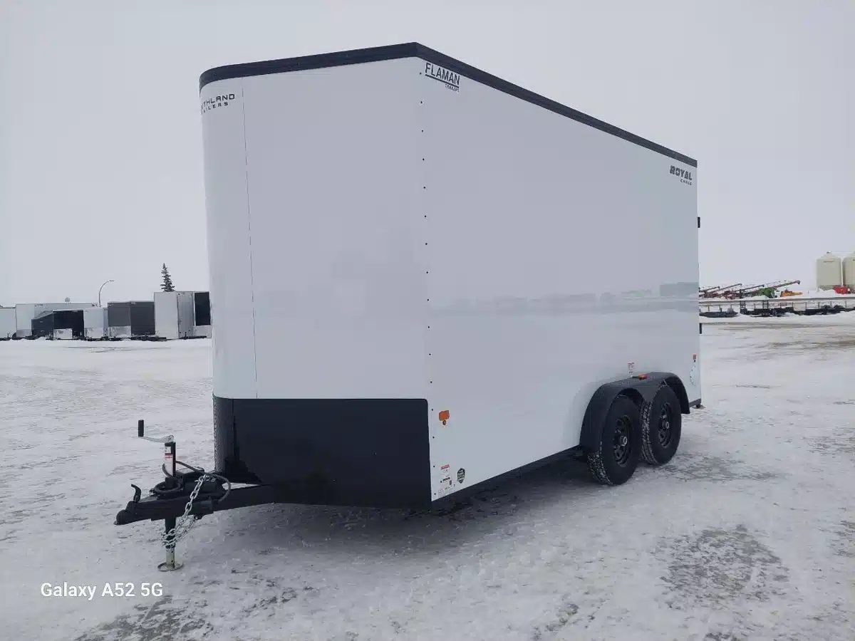 Photo de la Galerie 1 pour 2026 Royal Cargo LCH Remorque fermée
