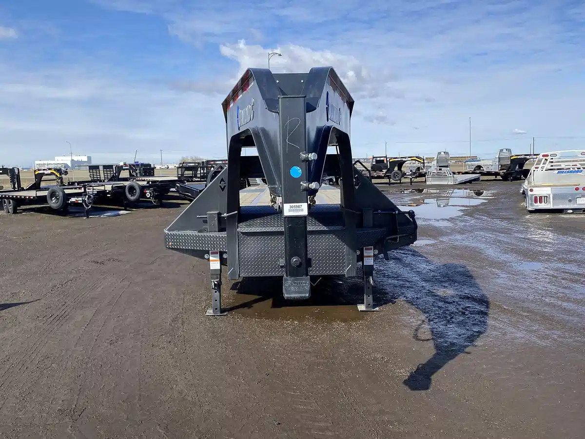 Gallery image 2 for 2026 Diamond C FMAX212 Trailer - Flat Deck