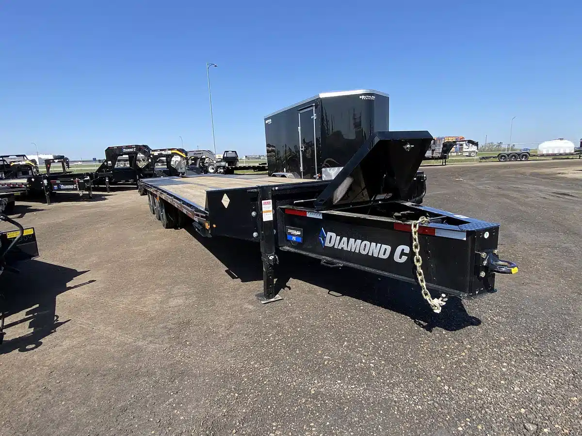 2026 Diamond C PX310 Trailer