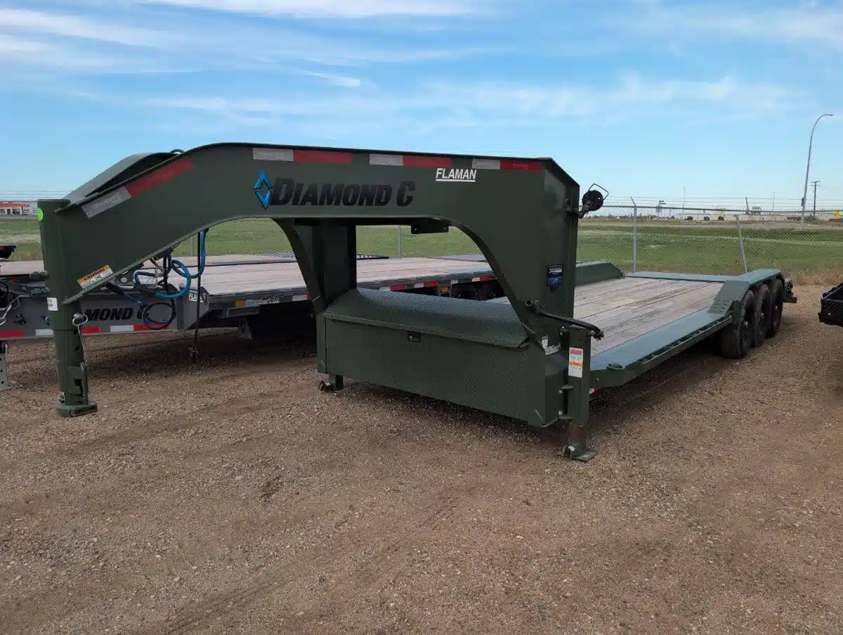 2025 Diamond C LPX Trailer - Flat Deck