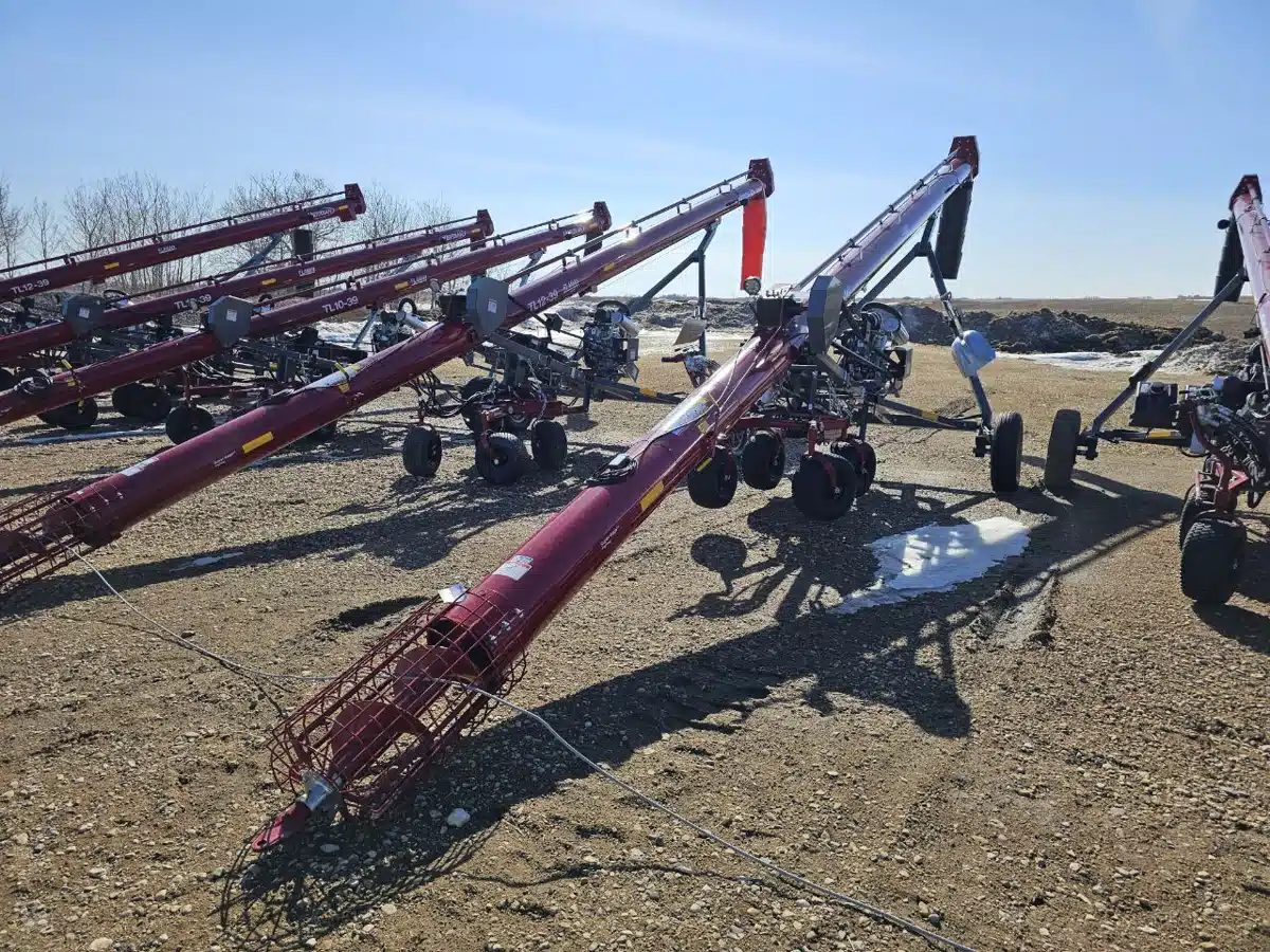 Gallery image 2 for 2025 Meridian TL 12-39 FE Grain Auger