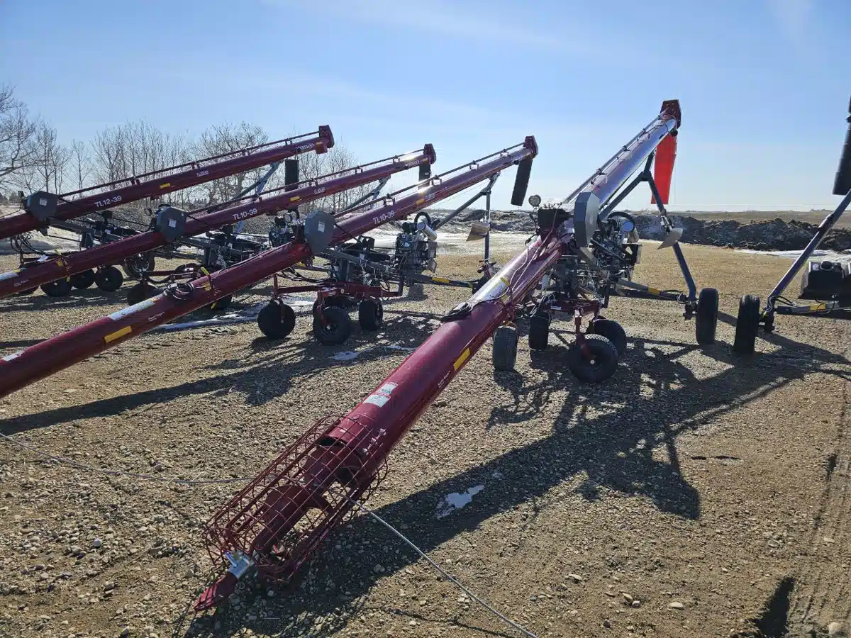 Gallery image 2 for 2025 Meridian TL 12-39 FE Grain Auger
