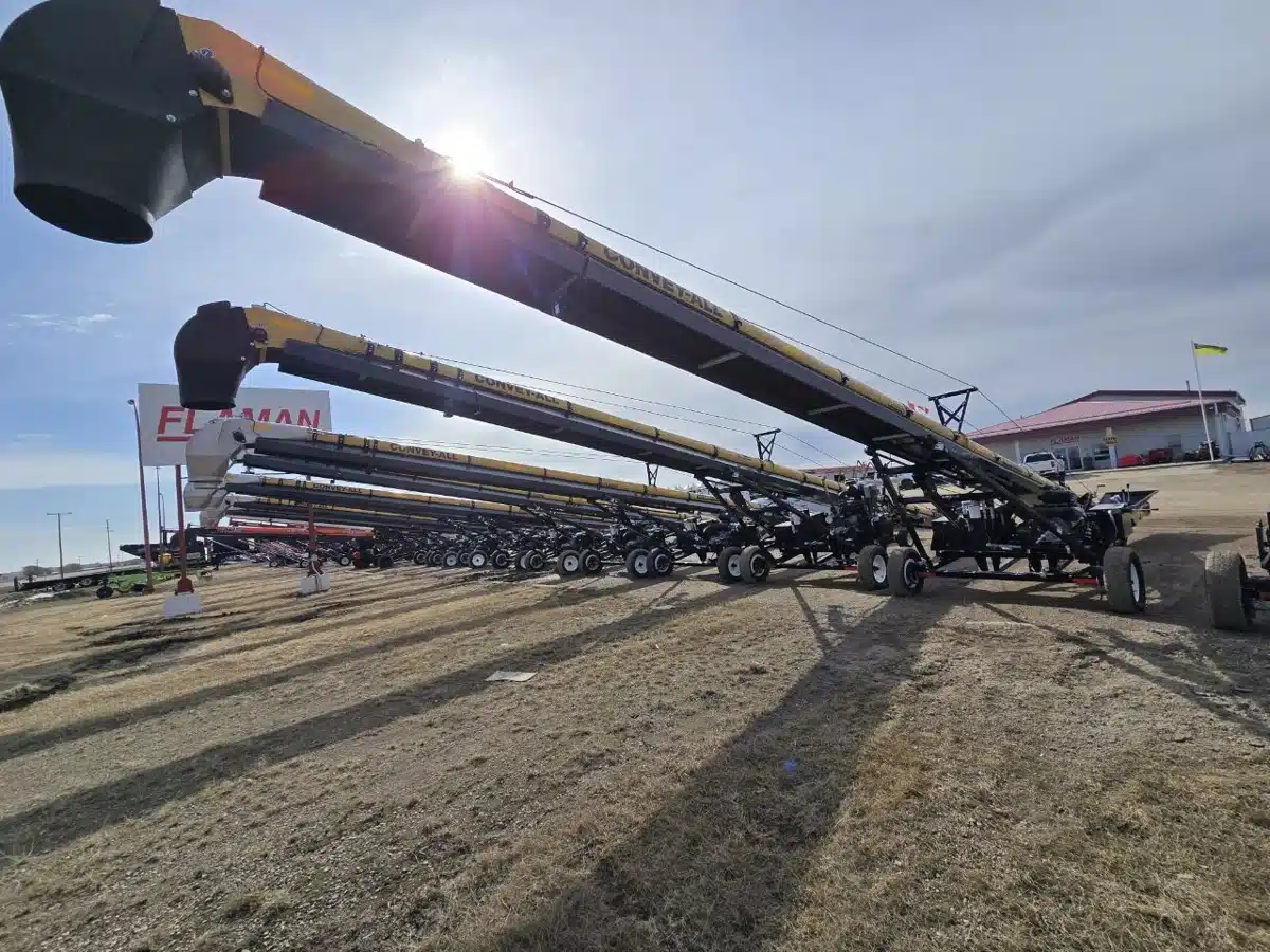 Gallery image 2 for 2026 CONVEY-ALL 1650TL OIL Grain Auger