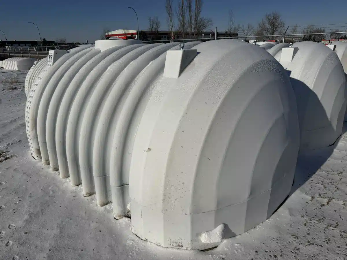 Gallery image 2 for Freeform Plastics HD GEN 2 Fertilizer Tank