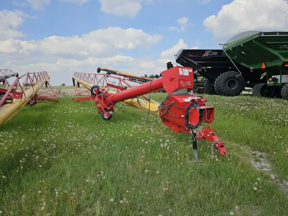 Gallery image 1 for 2019 Westfield 13X114 Grain Auger