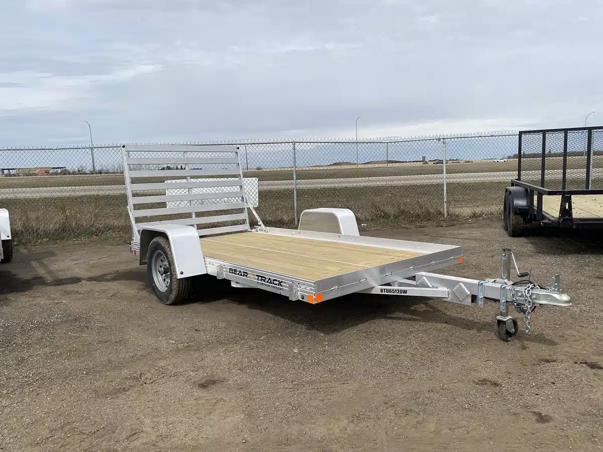 Photo de la Galerie 1 pour 2026 Bear Track BTU65120W Trailer