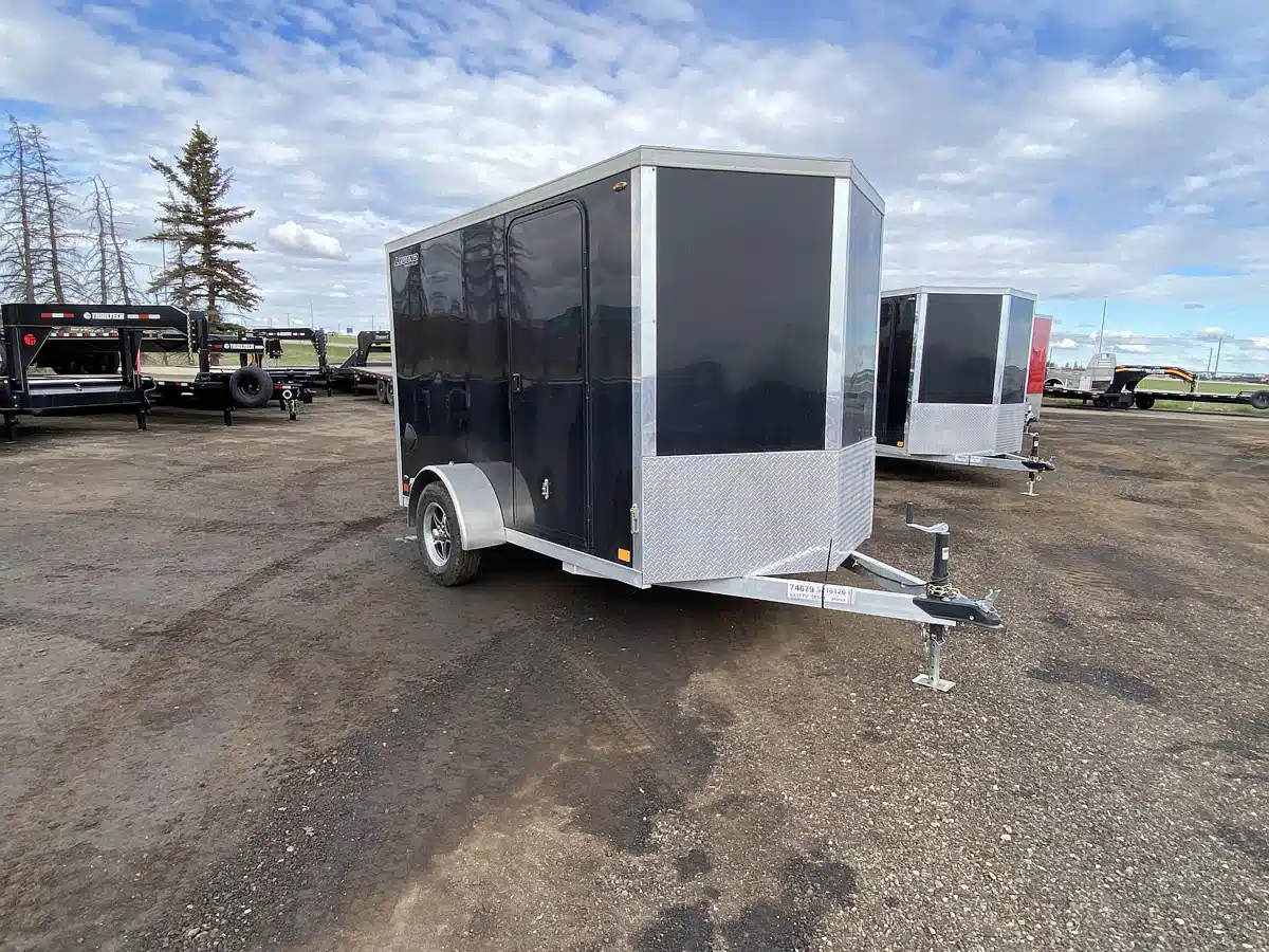 Photo de la Galerie 1 pour 2026 Legend 6x11TVSA30 Remorque fermée