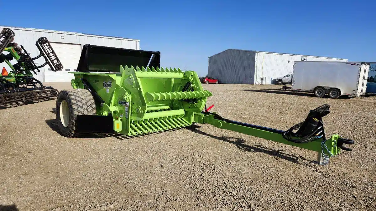 Photo de la Galerie 1 pour 2026 Schulte 3500 ramasseuse de pierres