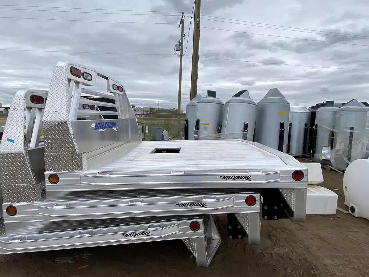 Photo de la Galerie 2 pour Hillsboro ALT81-86-38/42-40-EXT-S2500 F/G Trailer