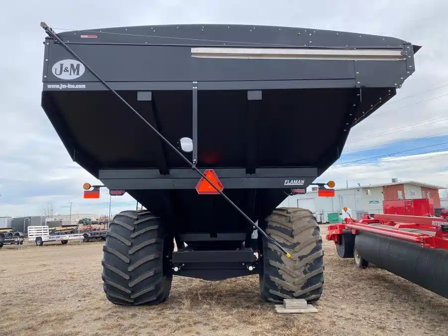 Photo de la Galerie 2 pour 2023 J&M 1222 Chariot à Grain
