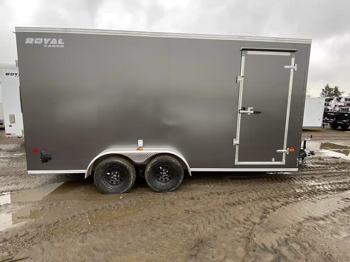 Photo de la Galerie 2 pour 2026 Royal Cargo LCHS Remorque fermée