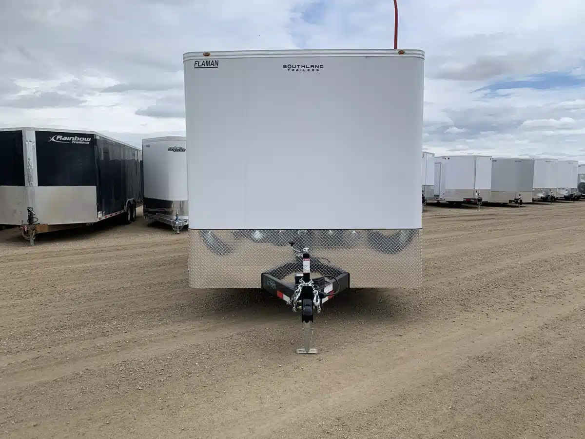Photo de la Galerie 2 pour 2026 Royal Cargo LCH Remorque fermée