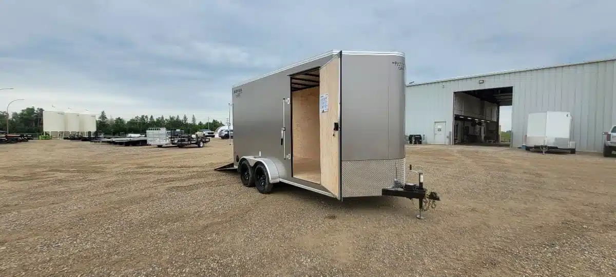 Photo de la Galerie 1 pour 2026 Royal Cargo LCHT35--716V-86 Remorque fermée