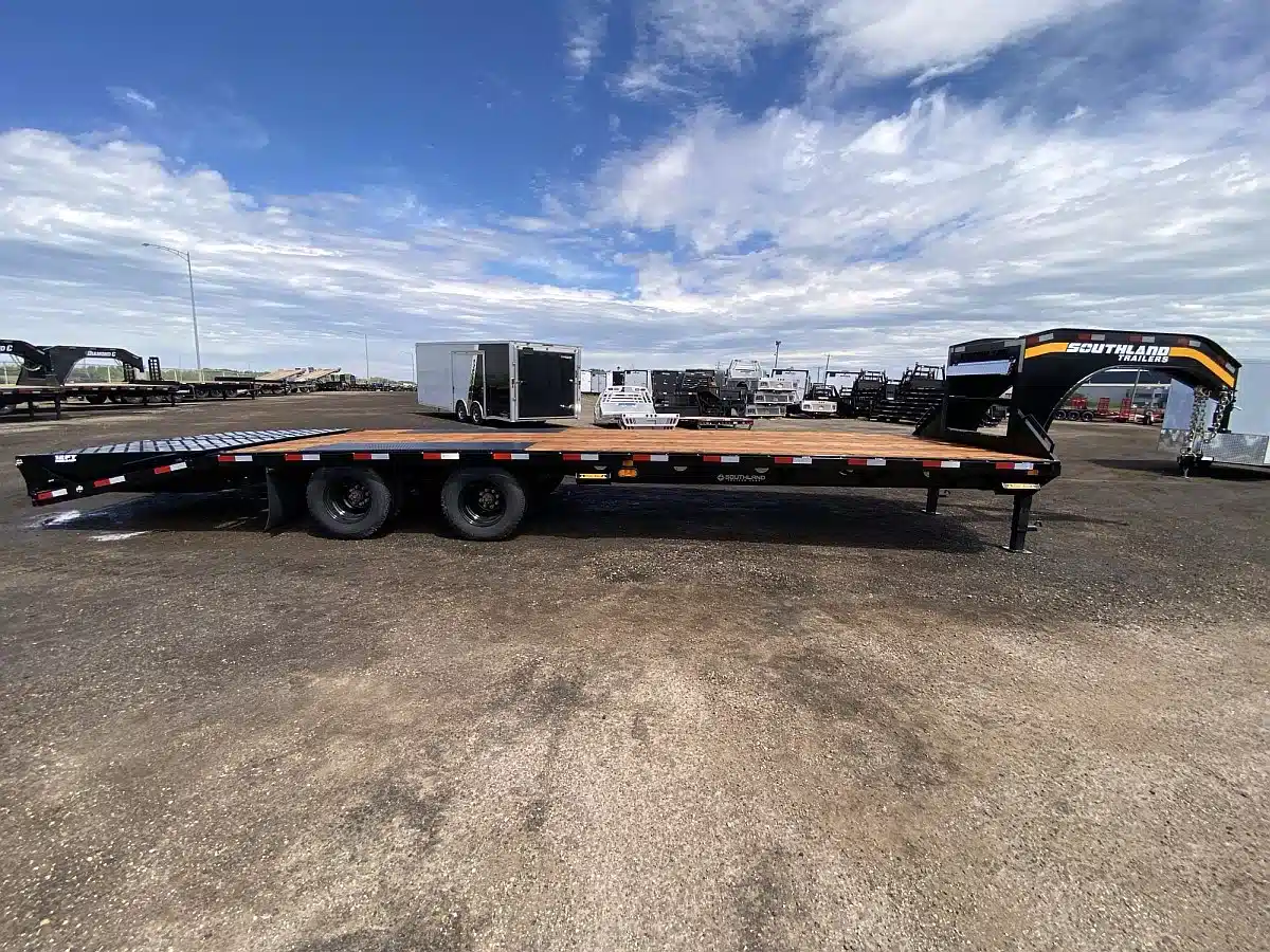 Photo de la Galerie 2 pour 2026 Southland Trailers ETGT10-24 BT Remorque - Plateforme