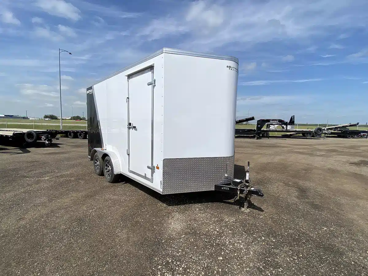 Gallery image 1 for 2026 Royal Cargo LCHT35--716V-86 Trailer - Enclosed
