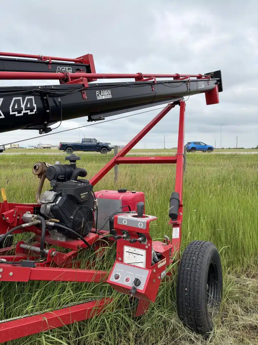 Gallery image 1 for 2022 AGI UTX 14 Grain Auger