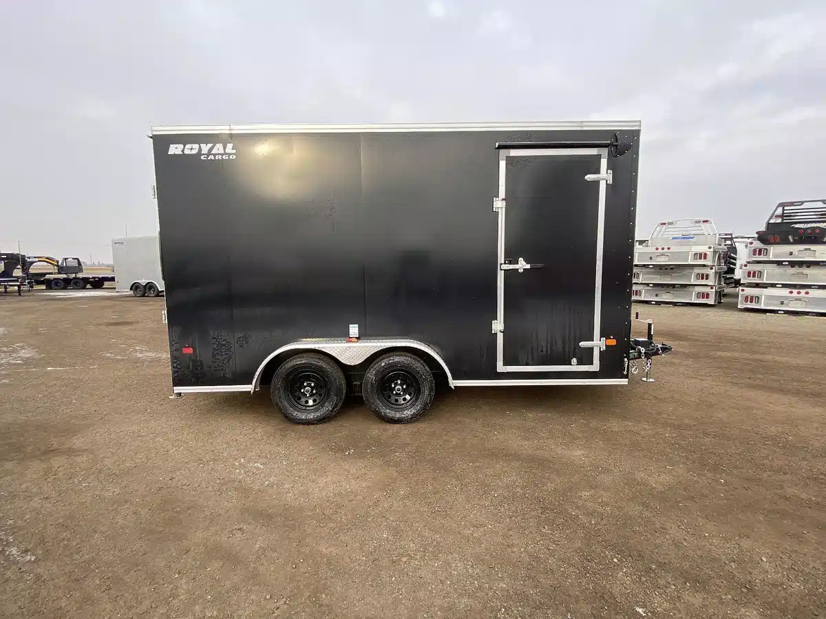 Gallery image 2 for 2026 Royal Cargo LCHT35--716V-86 Trailer - Enclosed