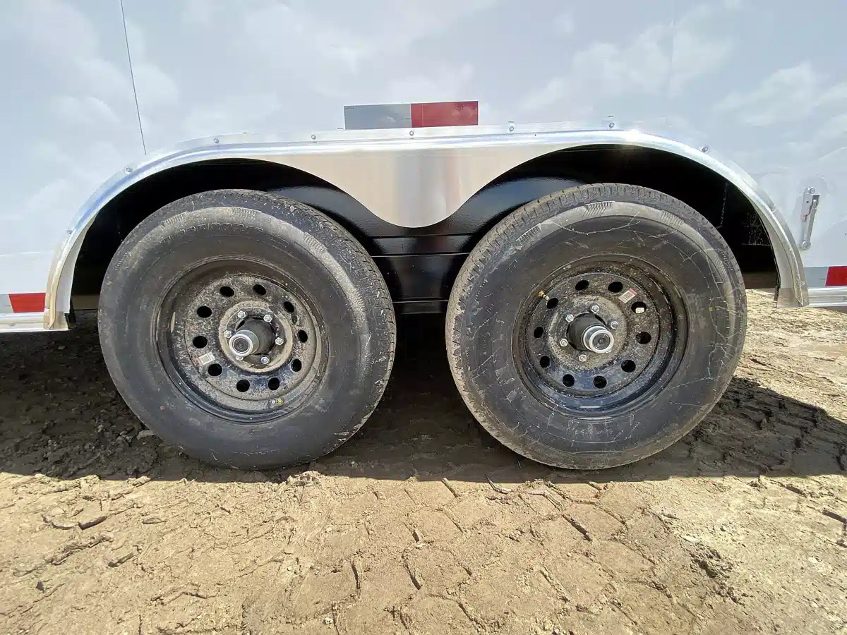 Gallery image 2 for 2026 Royal Cargo LCHT60-818V-86 Trailer - Enclosed
