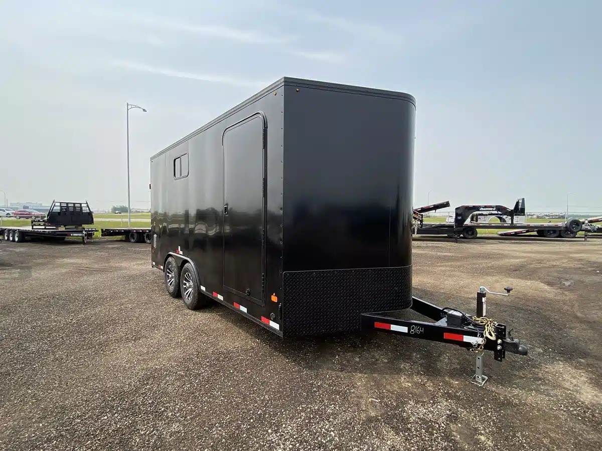 Gallery image 1 for 2026 Royal Cargo XRCHT60-818V-86 Trailer