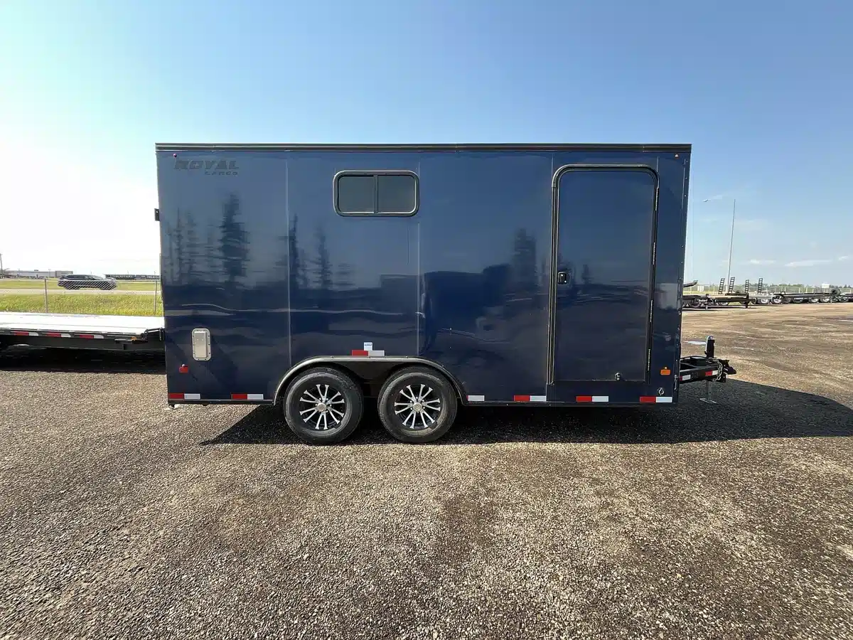 Gallery image 2 for 2026 Royal Cargo XRCHT60-818V-86 Trailer