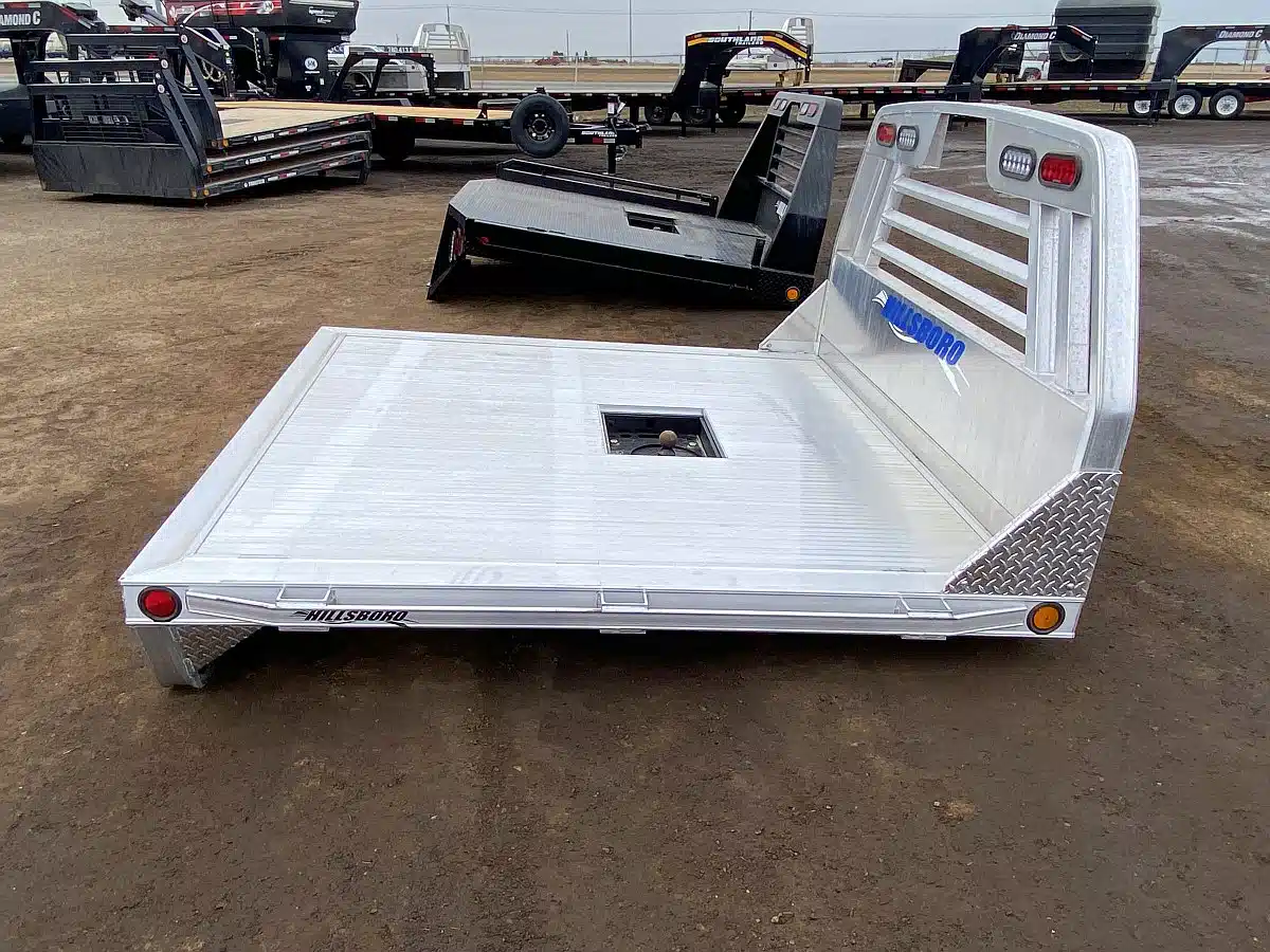 Photo de la Galerie 2 pour Hillsboro ALT7-7-A-40-EXT-90Deg F/G Camion - Plateforme
