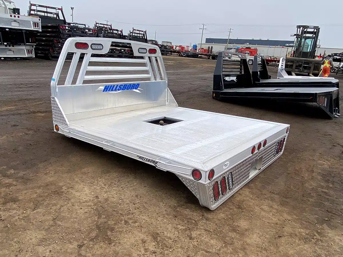 Photo de la Galerie 1 pour Hillsboro ALT7-7-A-40-EXT-90Deg F/G Camion - Plateforme