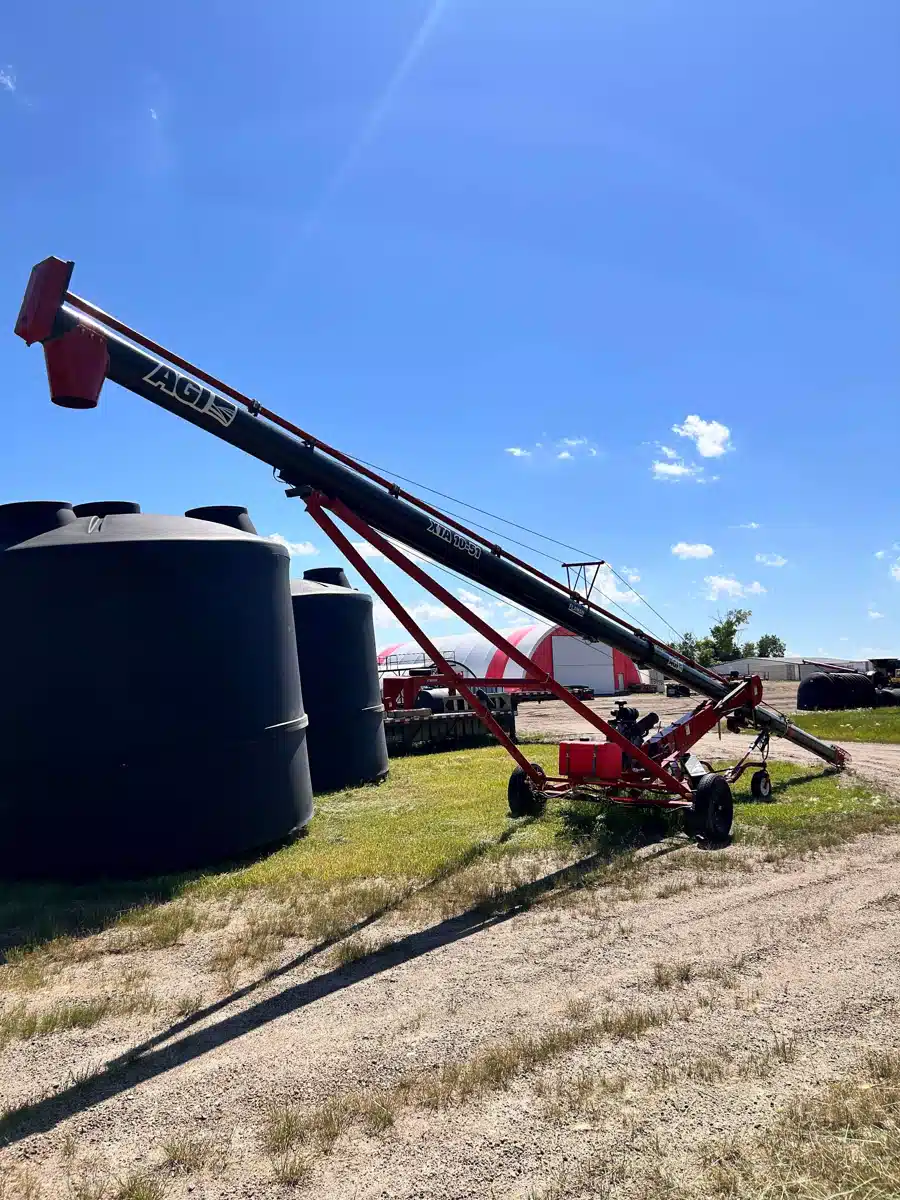 Gallery image 2 for 2023 AGI 10X51 Grain Auger