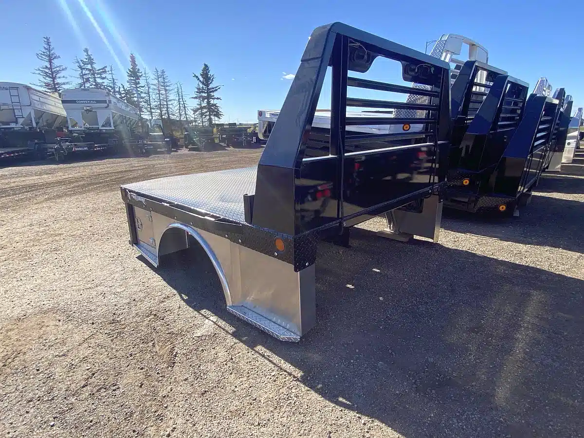 Photo de la Galerie 2 pour Hillsboro STA5-80-86-42-42-36.5 F/G Trailer