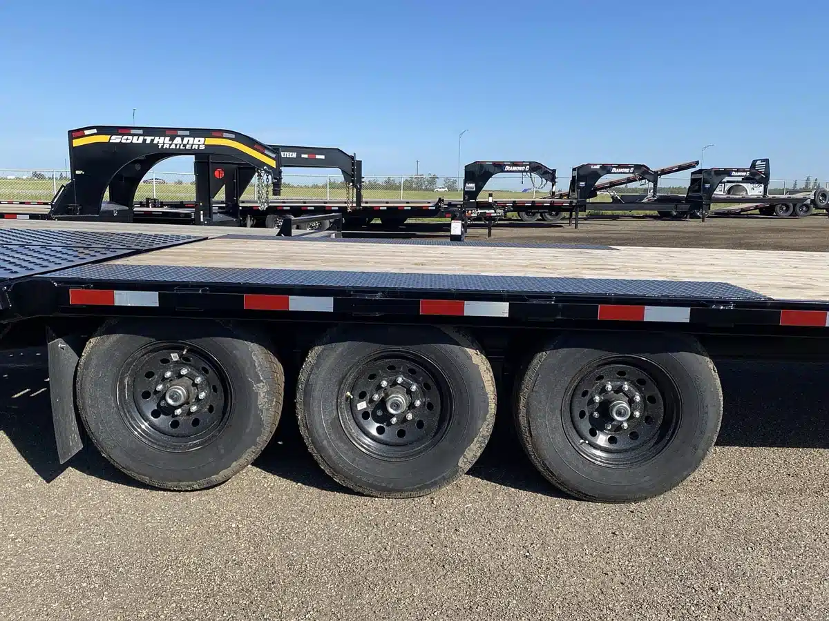 Photo de la Galerie 2 pour 2027 Southland Trailers HBATR7-20 BT Trailer