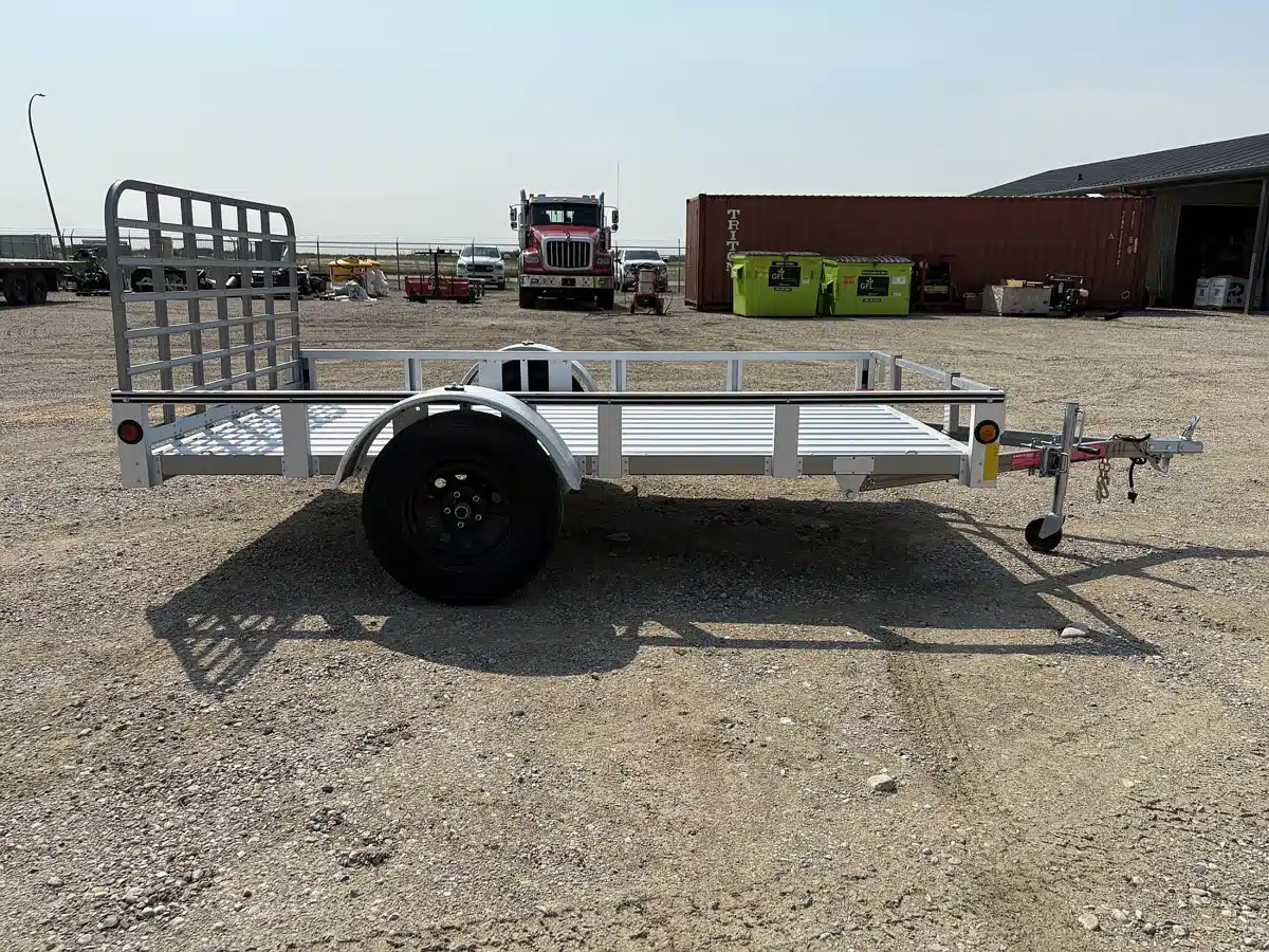 Photo de la Galerie 2 pour 2026 Sterling 72-120-ROL Trailer