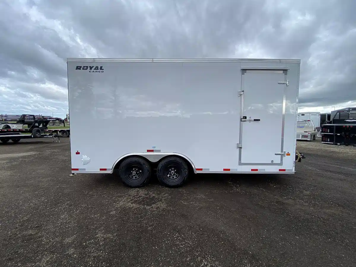 Photo de la Galerie 2 pour 2027 Royal Cargo LCHT52-818V-92 Trailer