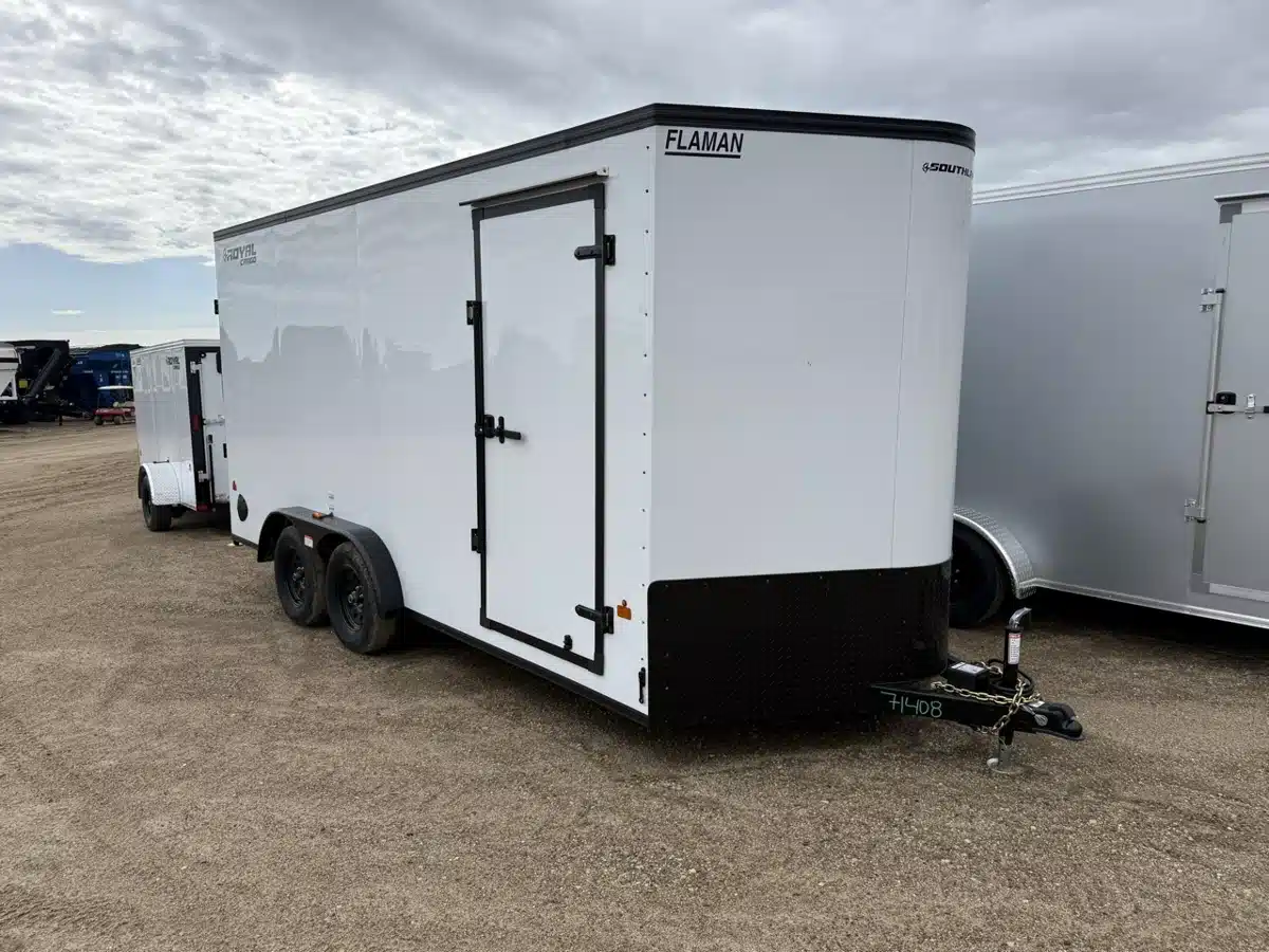 Photo de la Galerie 1 pour 2027 Royal Cargo LCH Remorque fermée