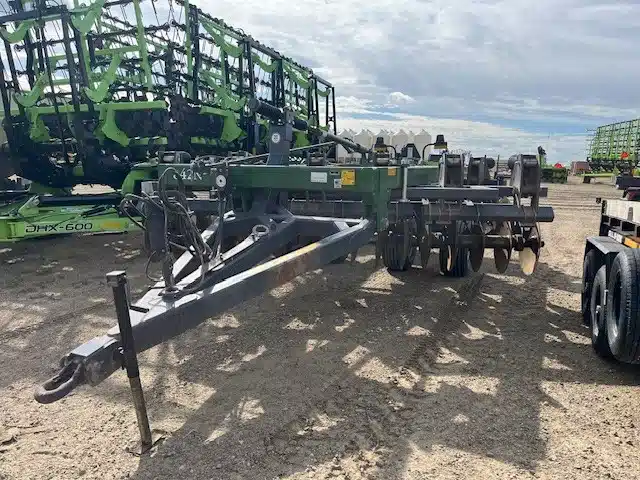 Gallery image 1 for 2017 Wishek 842N 14FT Disc