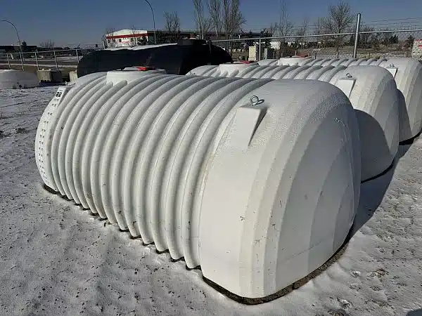 Gallery image 2 for Freeform Plastics HD GEN 2 Fertilizer Tank