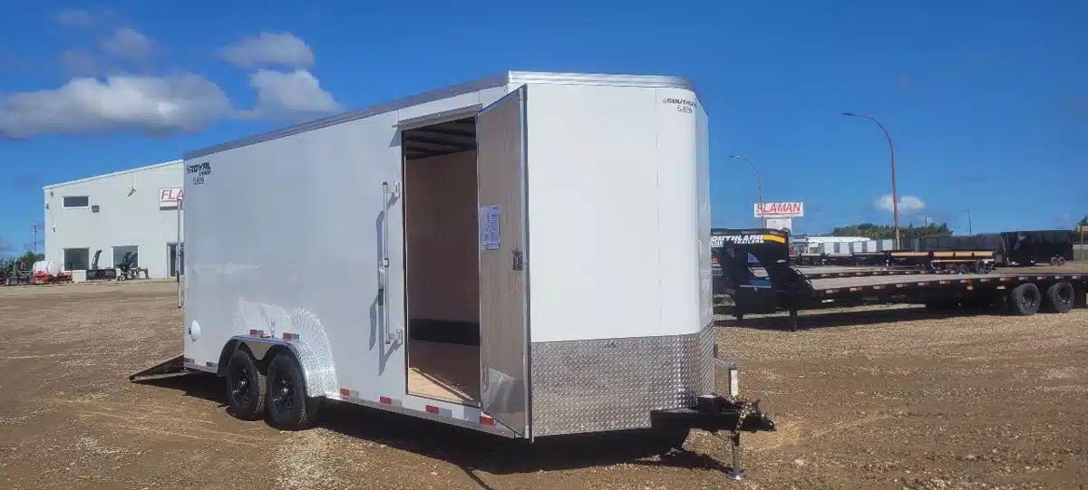 Photo de la Galerie 2 pour 2027 Royal Cargo LCH Remorque fermée
