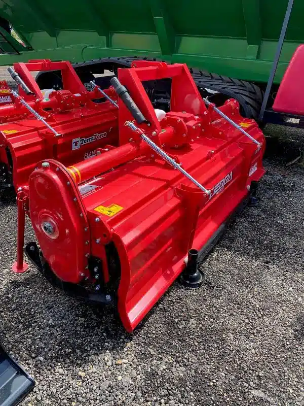 Photo de la Galerie 2 pour TerraForce YJR090 Motoculteur