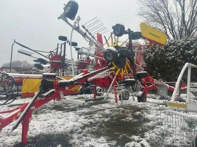 Gallery image 2 for New 2023 Pottinger TOP 692A Rake